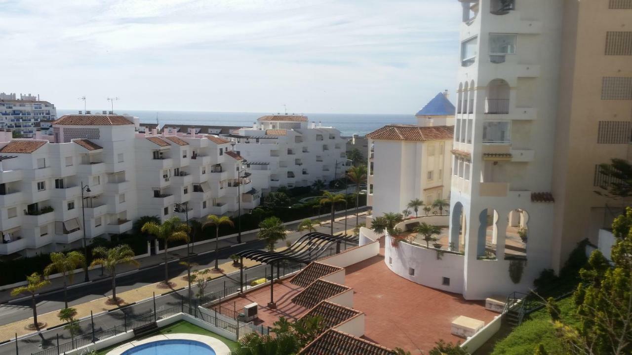 Puerto Deportivo Estepona Eksteriør bilde