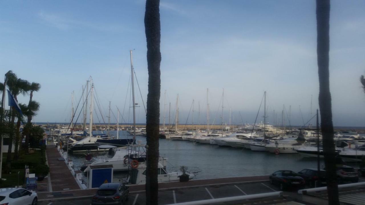 Puerto Deportivo Estepona Eksteriør bilde