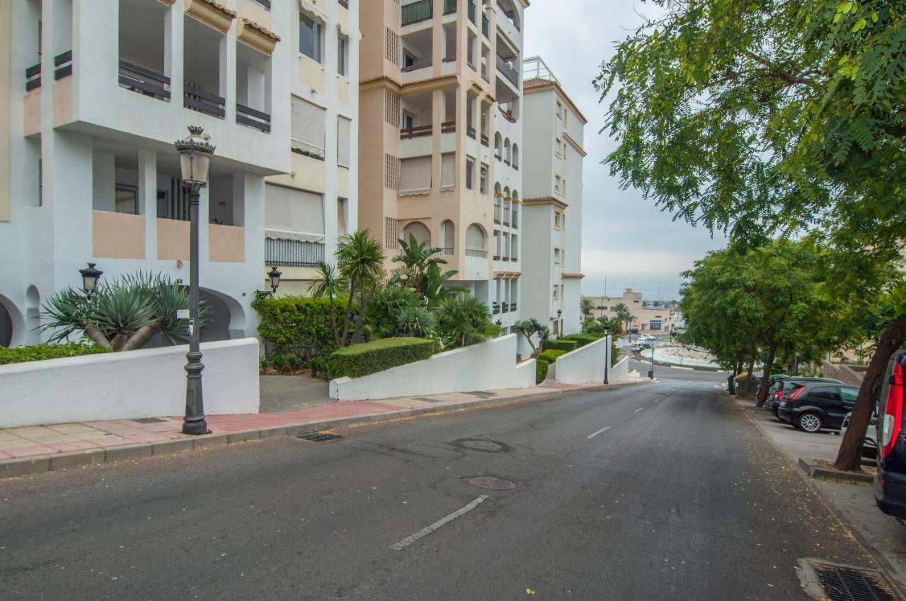 Puerto Deportivo Estepona Eksteriør bilde